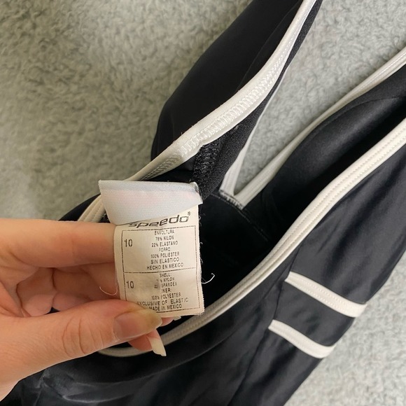 Speedo women's black one piece swimsuit competition halter summer padded 10 - Picture 9 of 11